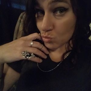 Meet your Posher, Savannah